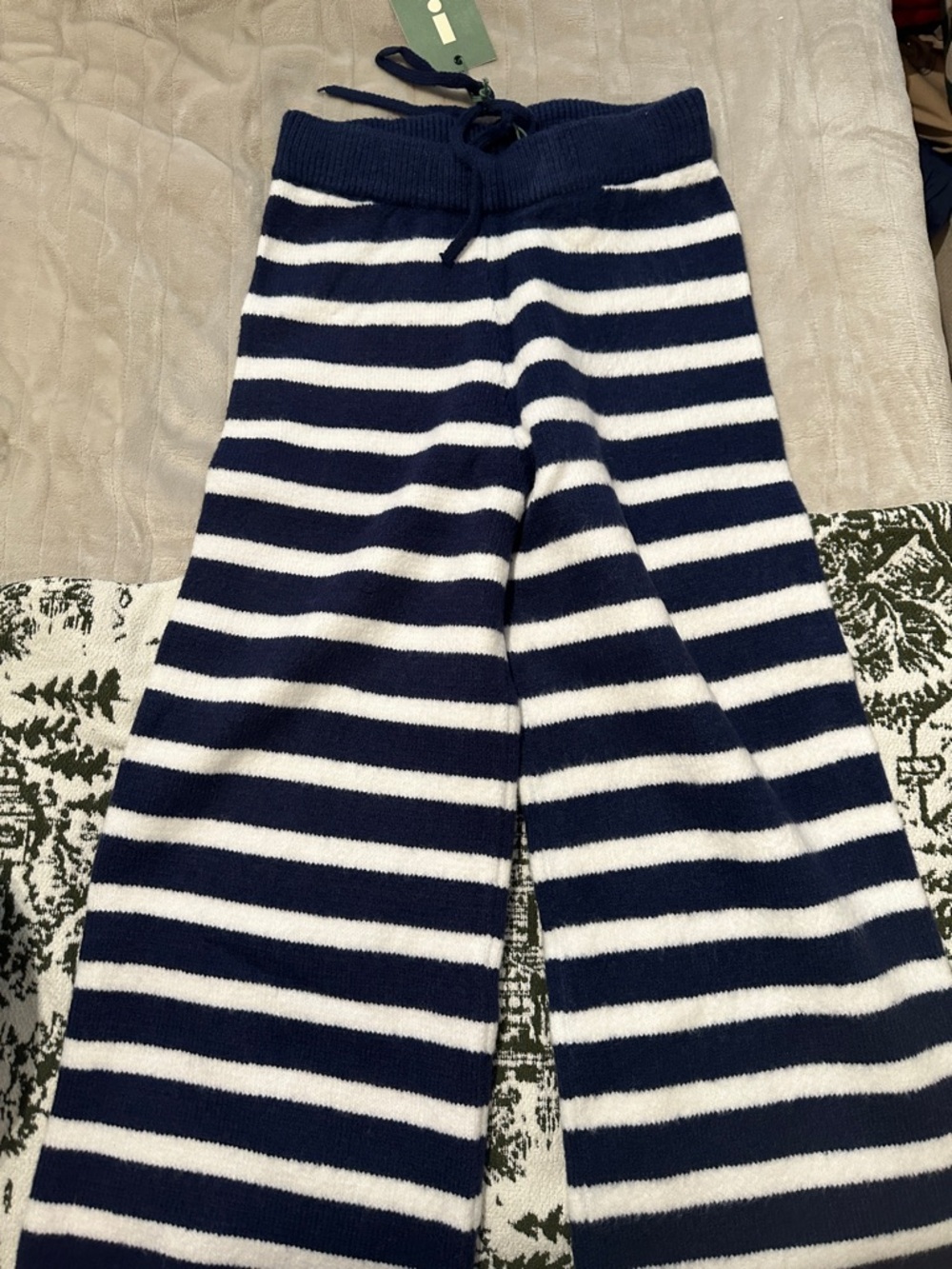 Daily Drills Navy & White Striped Knit Lounge Pants NWT - Picture 2 of 3